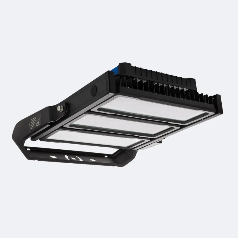 projecteur-led-600w-105000-lumens-5000k-ip66-professionnel-variable-0-10v