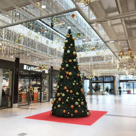 SPLENDID -Sapin conique vert 5.10m de haut