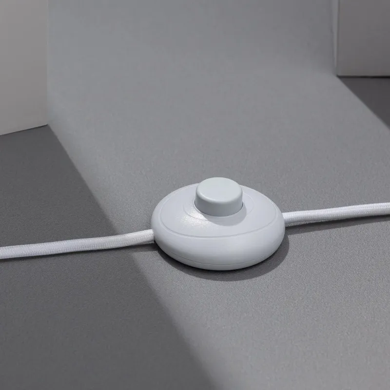 lampadaire-interieur-luminaire-blanc-culot-e27-type-arc