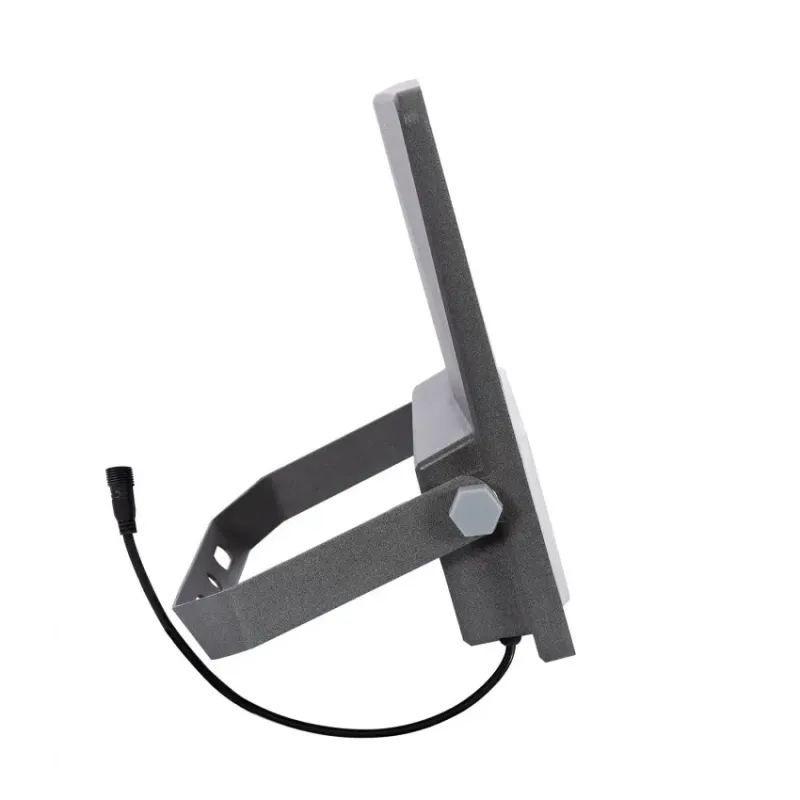 lampe-solaire-a-suspendre-etanche-exterieur-rechargeable-nomade-lumineux-bali