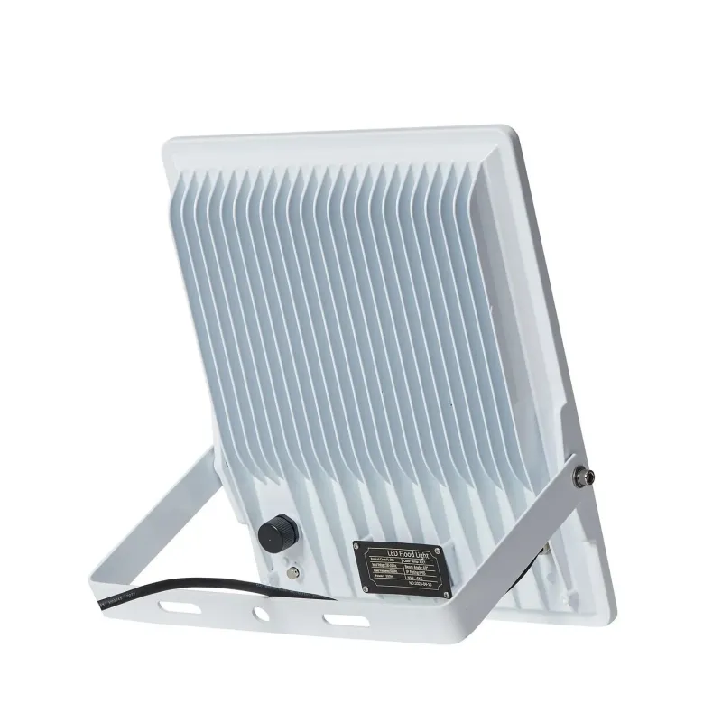 projecteur-led-150w-blanc-22000-lumens-ip65-30-60-90-120-variable