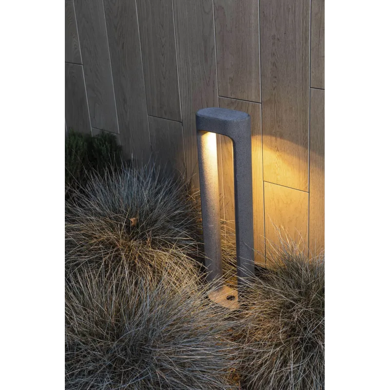 totem-611-balise-led-65w-3000k-ciment-gris-60cm-ip55