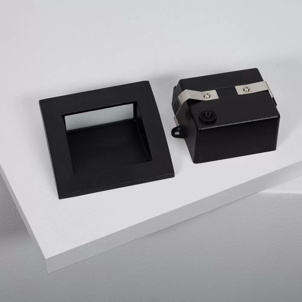 applique-led-6w-noire-750-lumens