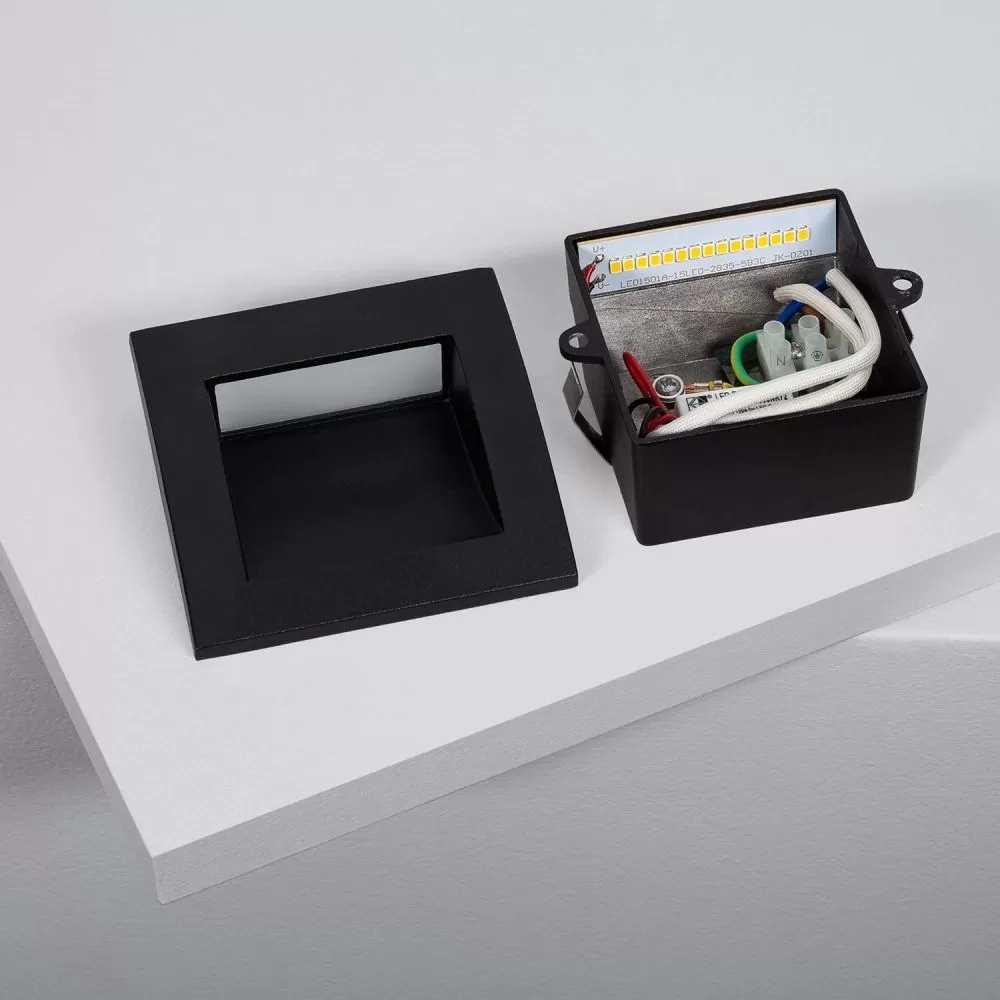 applique-led-6w-noire-750-lumens