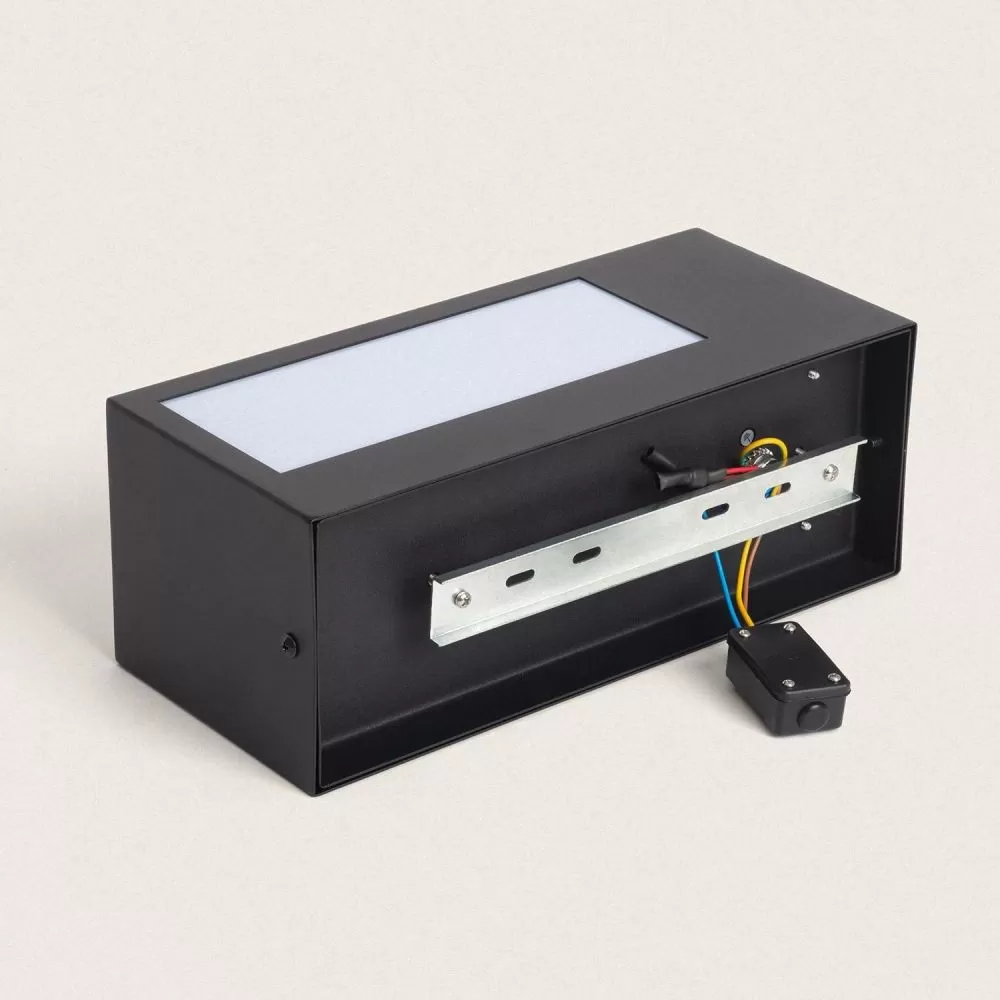 applique-detecteur-de-mouvement-ip44-noire-lanterne-moderne-culo-e27