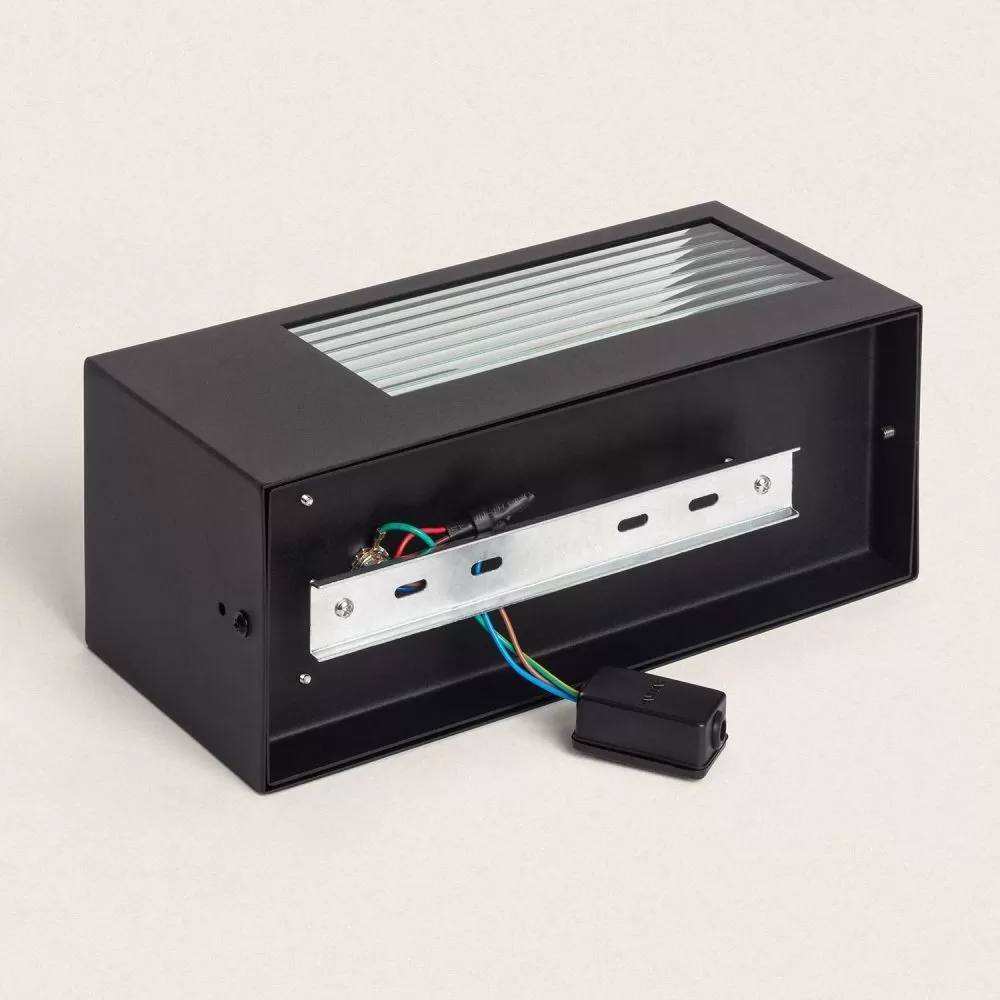 applique-murale-noire-8w-led-ip54-220v