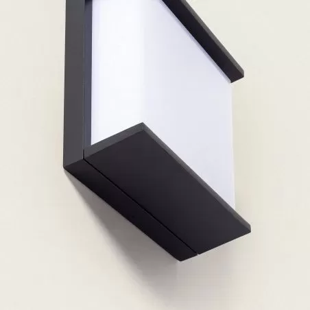 applique-exterieure-led-18w-noire-1750-lumens-ip65
