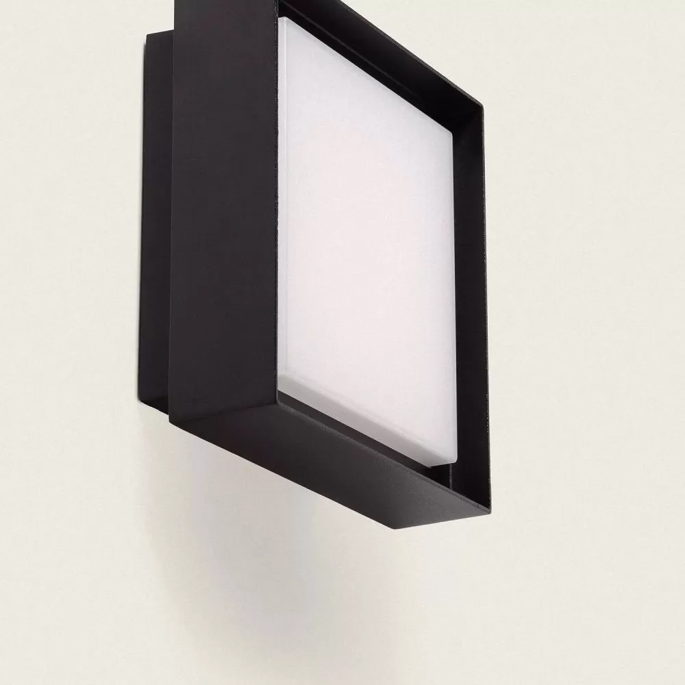 applique-exterieure-led-8w-noire-700-lumens-ip65