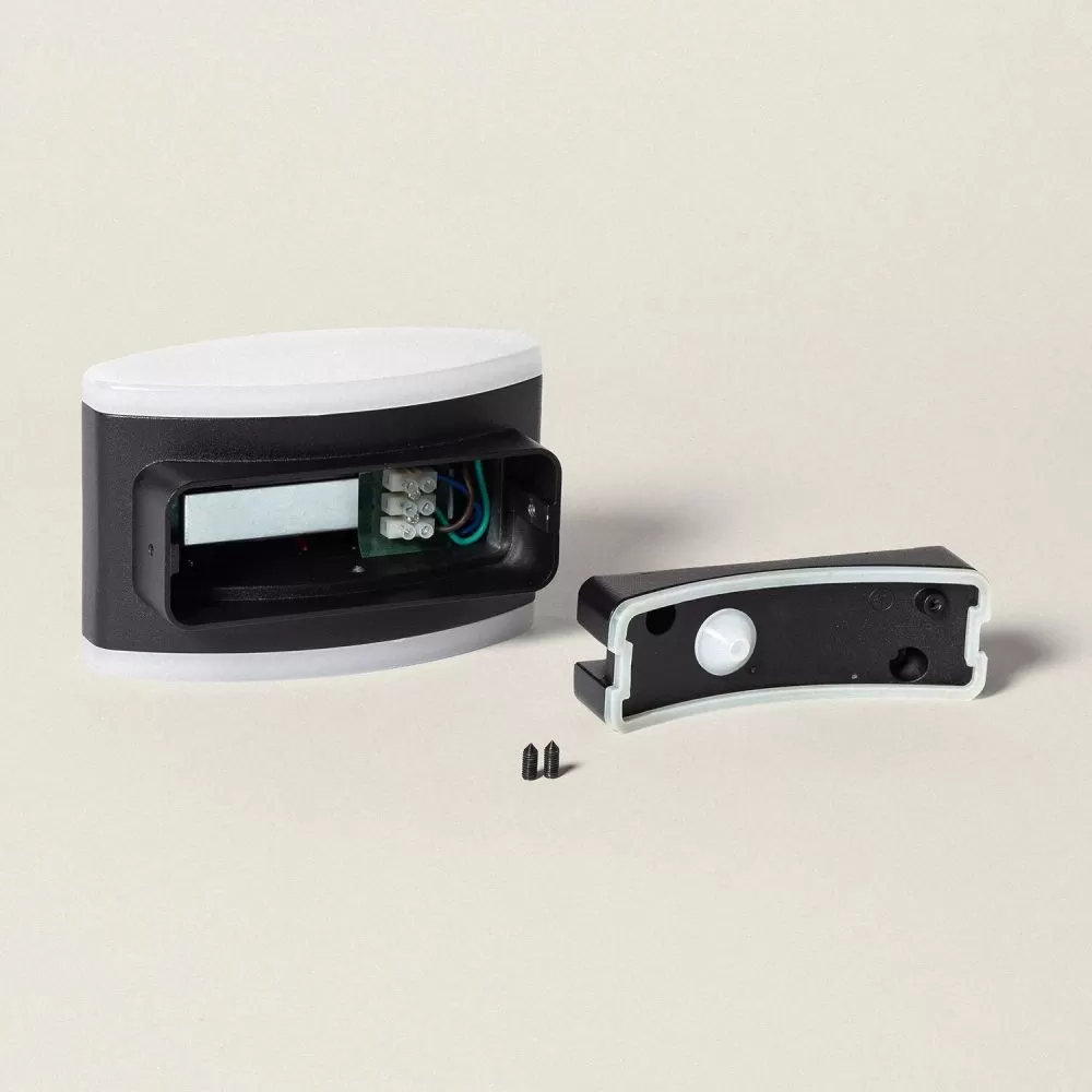 applique-exterieure-led-8w-noire-700-lumens-ip54
