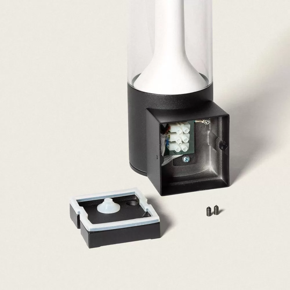 applique-exterieure-led-8w-noire-700-lumens-ip54