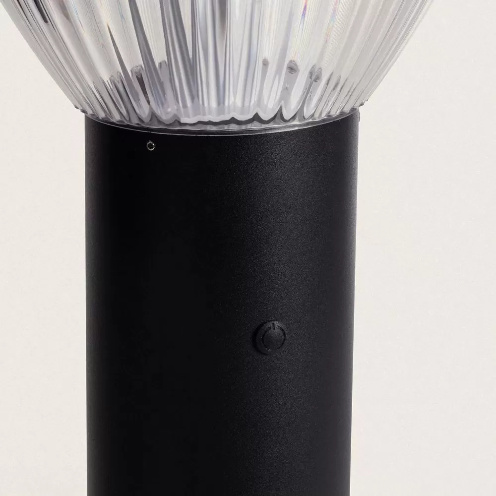 borne-potelet-lampe-jardin-avec-interrupteur-noire-65cm-culot-e27-ip65-