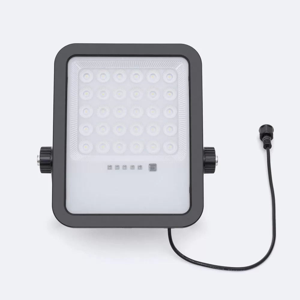 kit-projecteur-solaire-5w-700lm-ip65-telecommande-minuterie