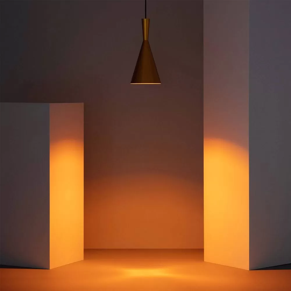 suspension-moderne-dore-lustre-plafonnier-conique-culot-ampoule-e27