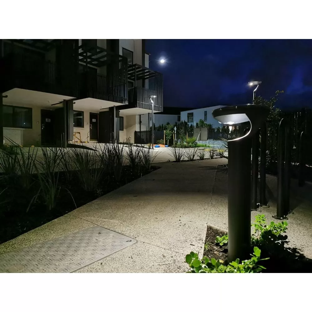 borne-exterieure-10w-led-gris-anthracite-ip65-67cm-220v-730-lumens-3000k