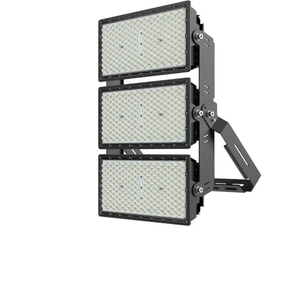 projecteur-led-15000w-stadium-ip66-4000k-235000lm-grand-hauteur-grue-hangar-entrepot