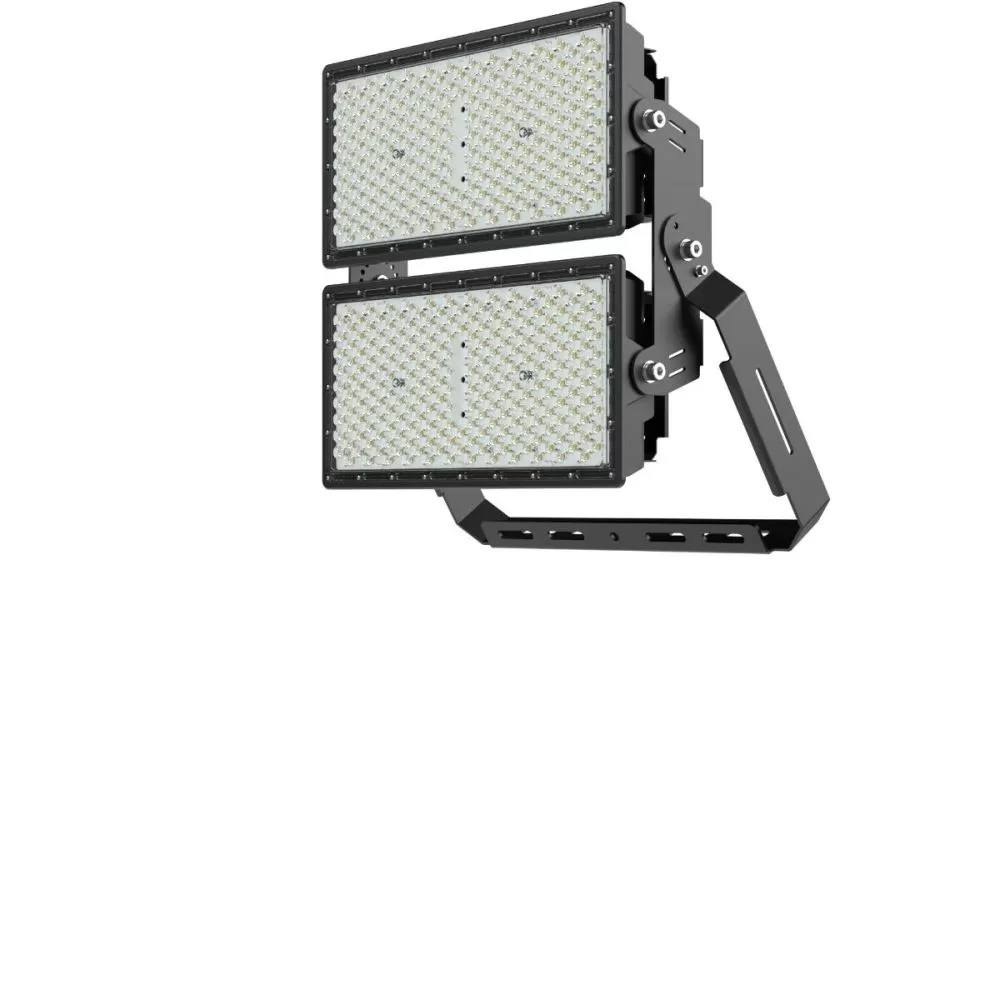 projecteur-led-10000w-stadium-ip66-4000k-155000lm-grand-hauteur-grue-hangar-entrepot