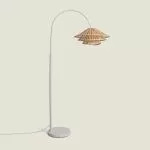lampadaire-sur-pied-abat-jour-bambou-culot-e27-pied-blanc