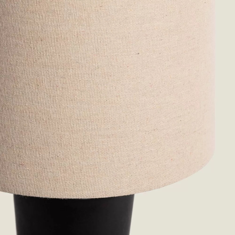 lampe-a-poser-ceramique-et-abat-jour-blanc-culot-e27