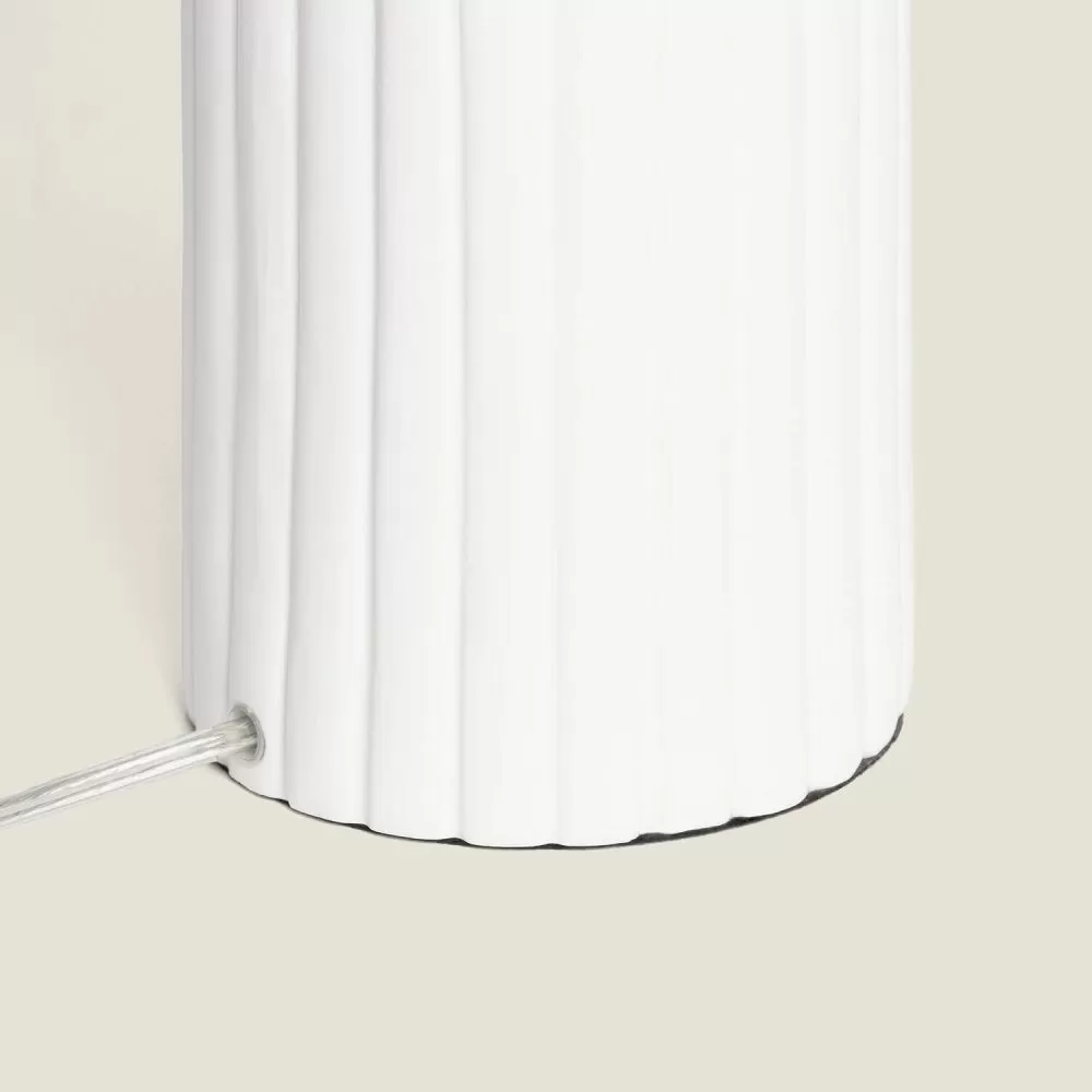 lampe-a-poser-ceramique-et-abat-jour-blanc-culot-e27