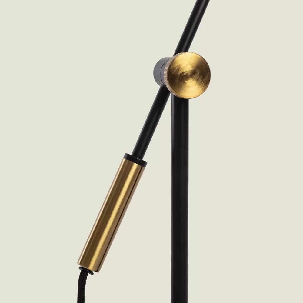 lampe-a-poser-ceramique-et-abat-jour-blanc-culot-e27
