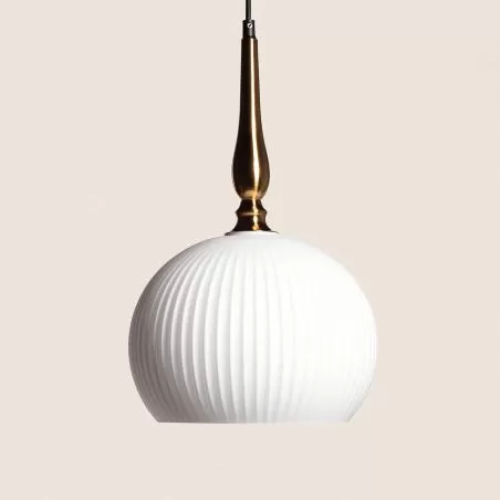 suspension-blanche-luminaire-suspendu-metal-dore-et-verre-e27