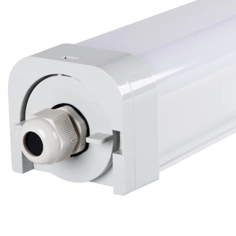 reglette-luminaire-etanche-tp-strong-60w-4000k-ip65-8000lm