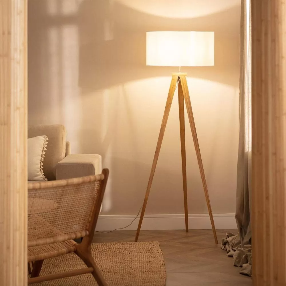 lampadaire-bois-naturelpvc-blanc-e27