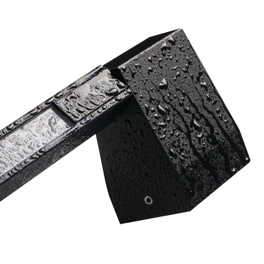 applique-exterieure-led-10w-barre-noire-80cm-ip54-3000k