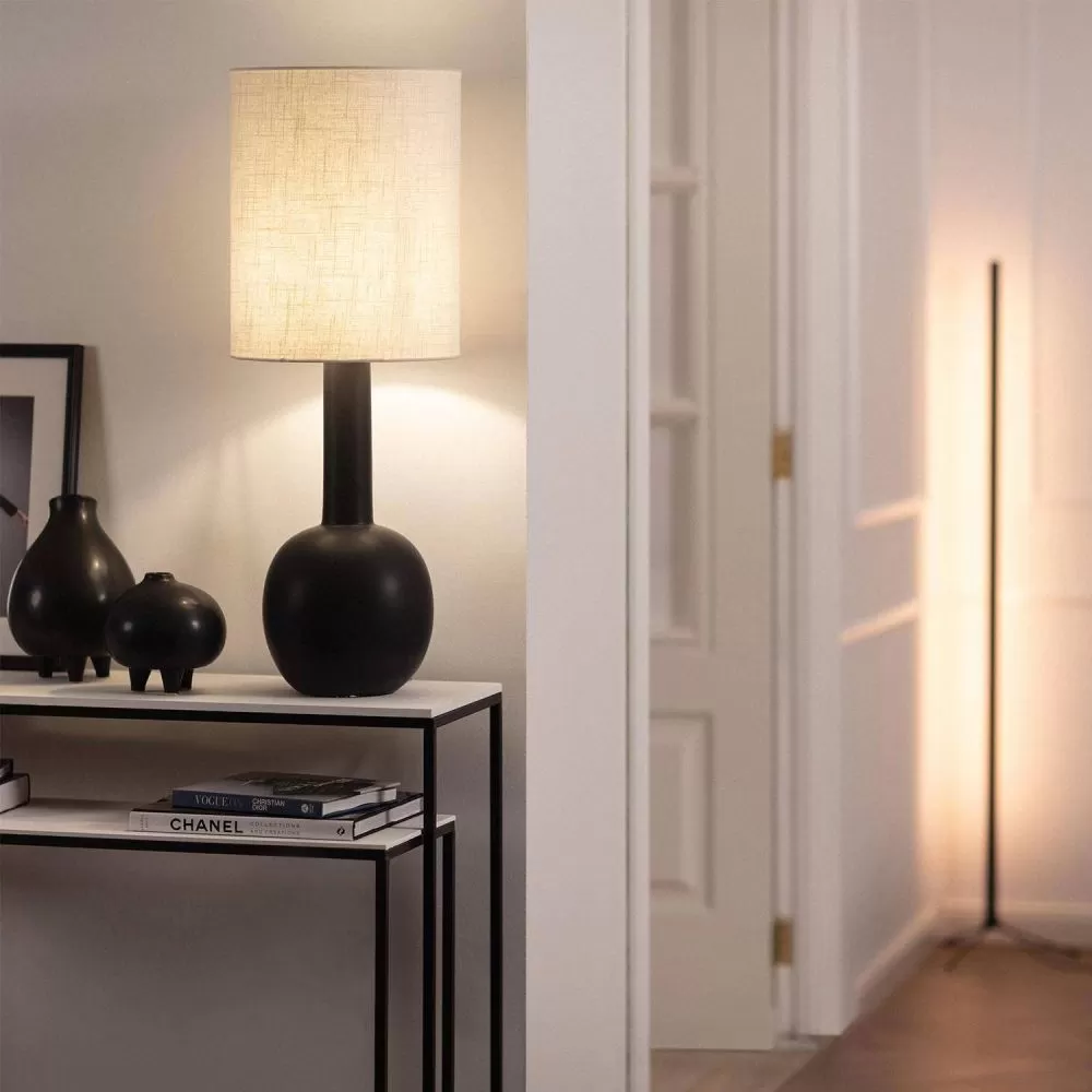 lampe-de-table-pied-socle-porcelaine-noire-culot-e27-abat-jour-blanc