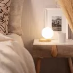 lampe-de-table-blanche-boule-verre-blanc-culot-g9