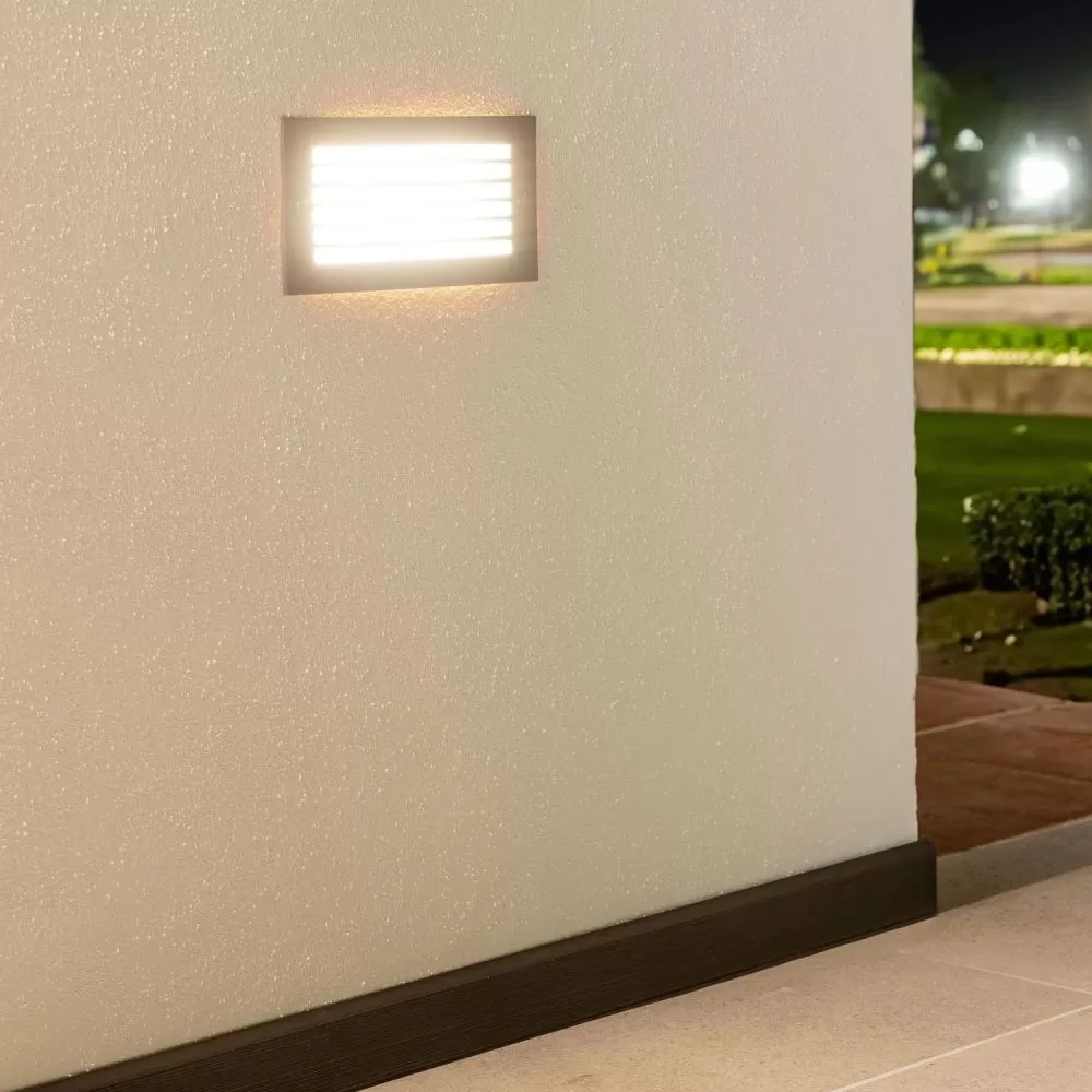 balise-encastre-exterieur-rectangle-grille-interieur-9w-800lm