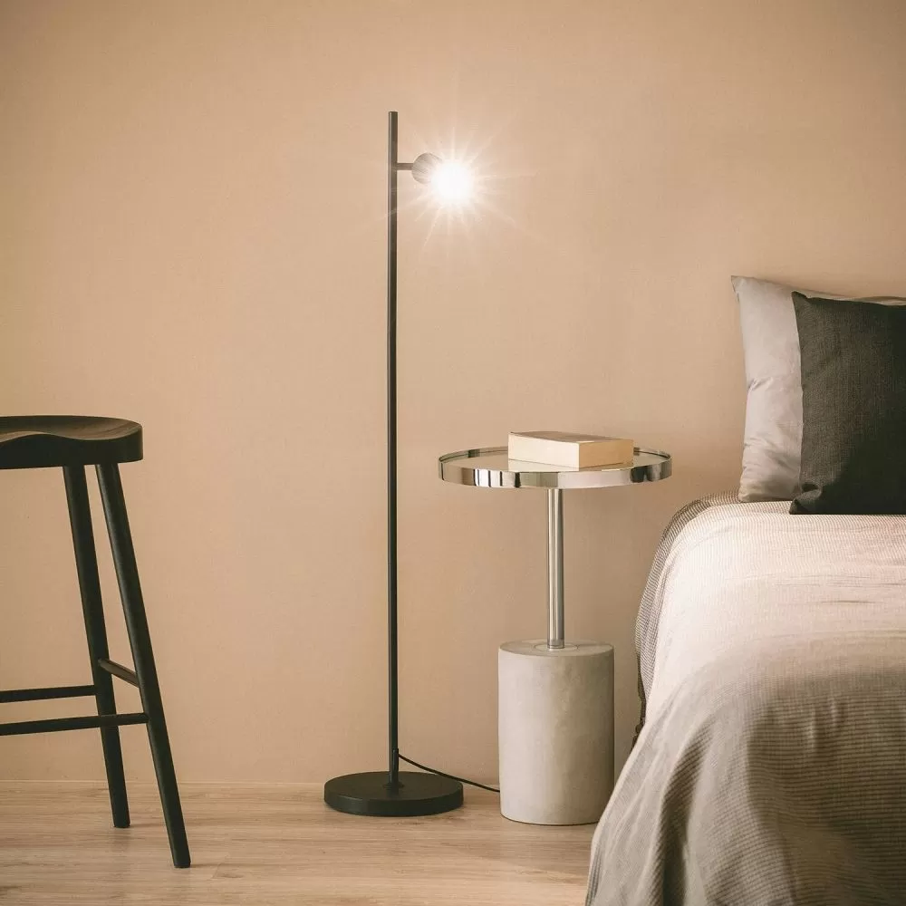 lampadaire-a-poser-123cm-spot-orientable-noir-gu10