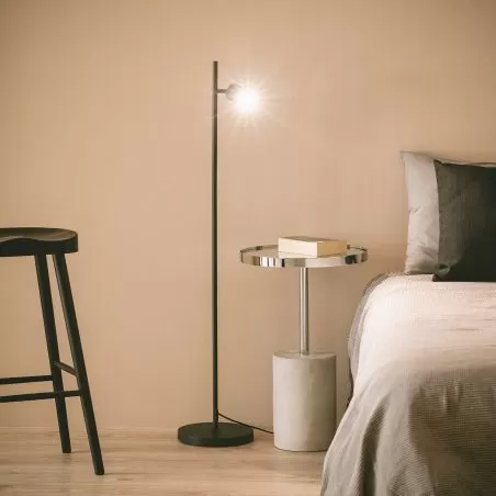 lampadaire-a-poser-123cm-spot-orientable-noir-gu10