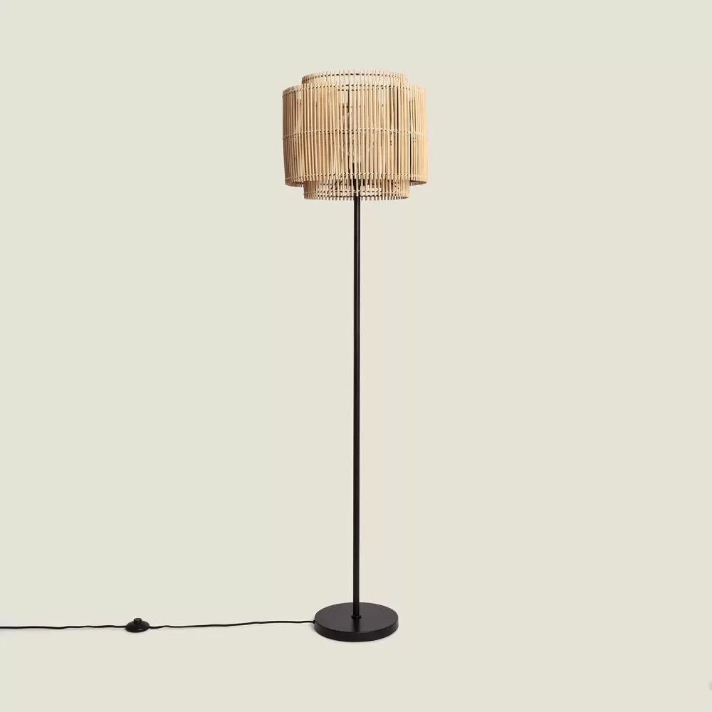 lampadaire-a-poser-160cm-metal-noir-et-bambou-culot-e27