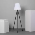 lampadaire-a-poser-rgbw-solaire-etanche-exterieur-rechargeable-nomade-lumineux