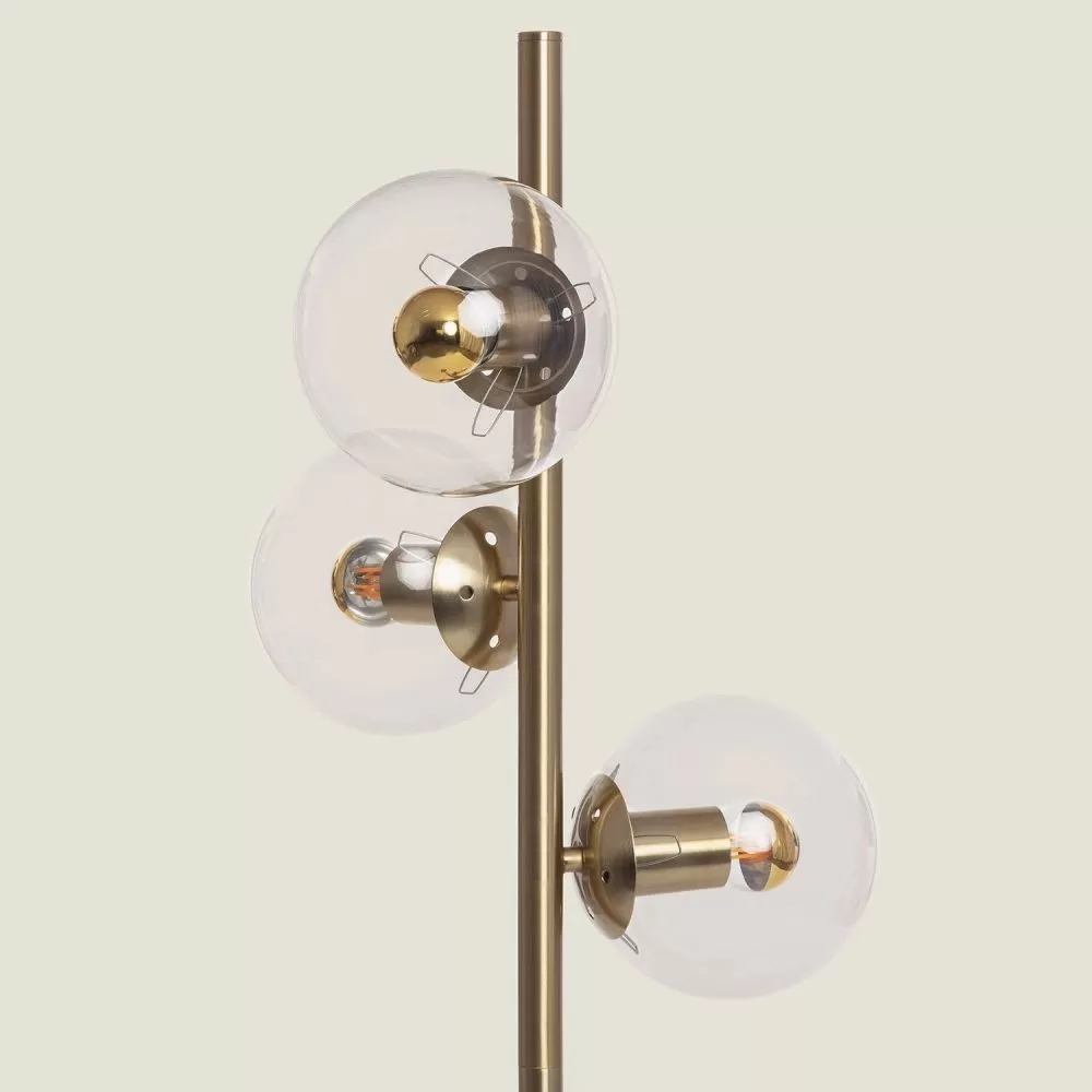 lampadaire-sur-pied-metal-dore-et-boule-verre-culot-e27