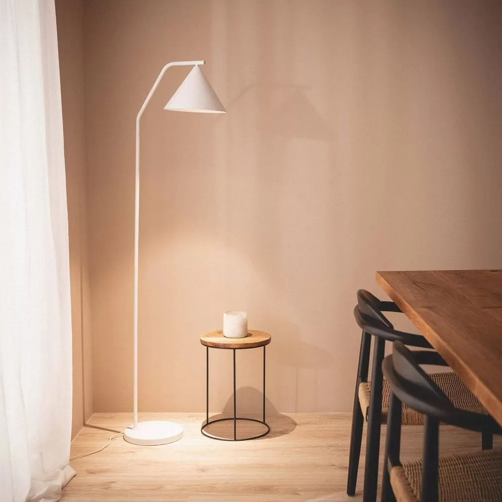 lampadaire-led-rgbic-variable-150cm-gaming-smart