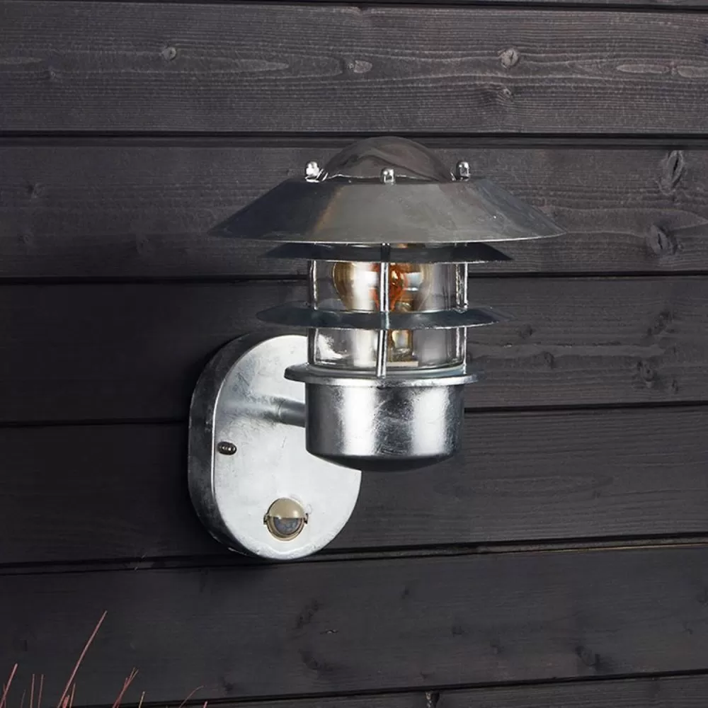 applique-ip44-lanterne-metal-galvanise-detecteur-de-mouvement
