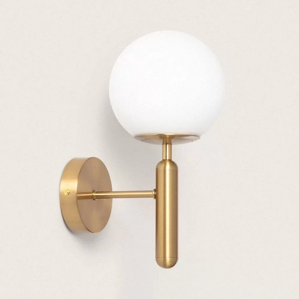 applique-murale-boule-blanche-culot-e14-metal-dore