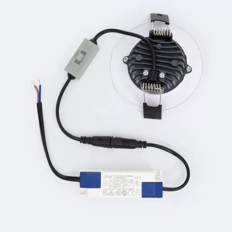 downlight-led-7w-ip44-cct-luminaire-encastrable-720-lumens-angle-110-2700k-3200k-4000k