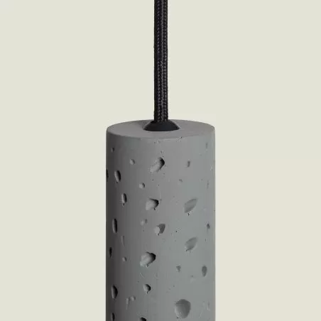 suspension-tube-ciment-et-metal-noir-culot-g9
