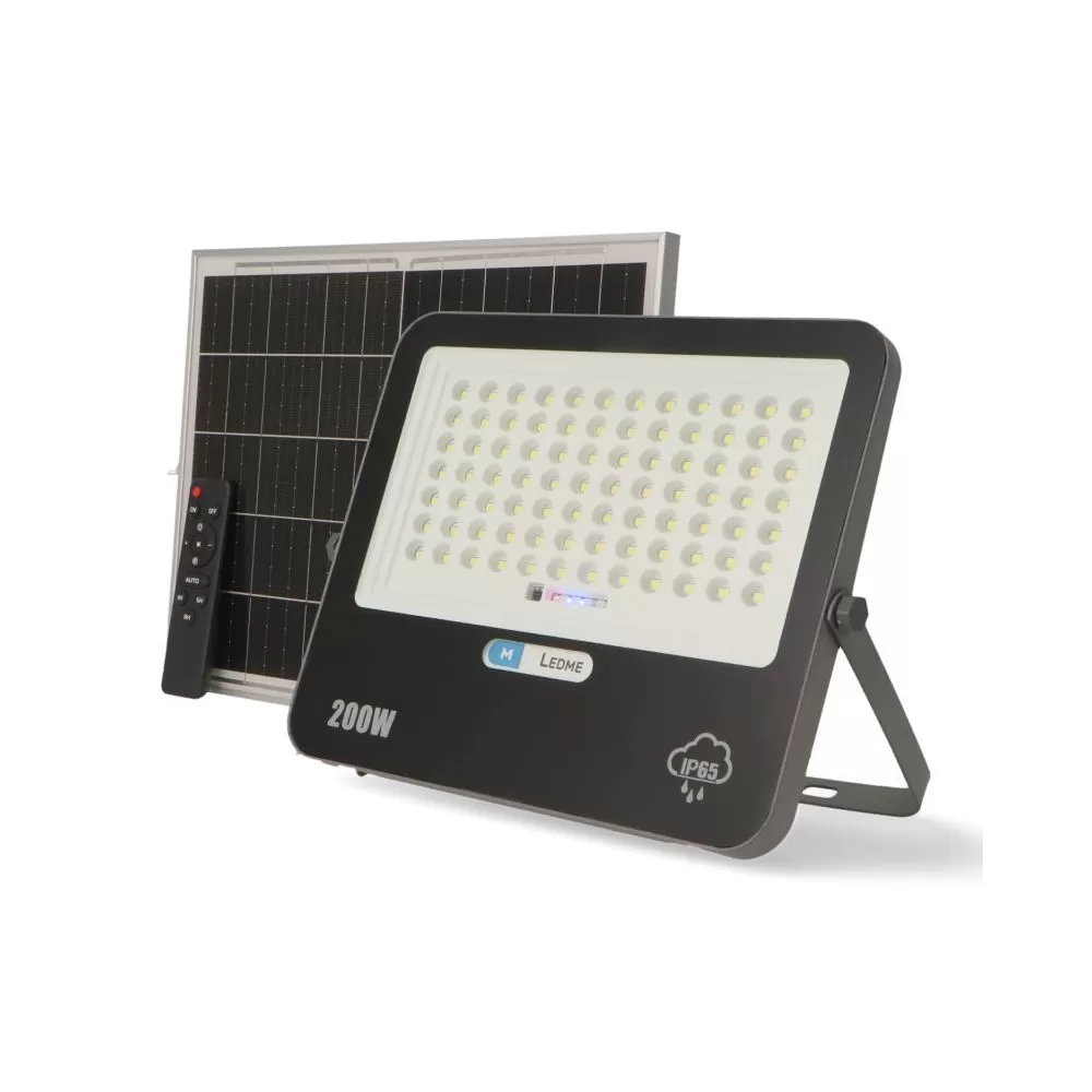 -projecteur-led-solaire-200w-6000k-ip65-panneau-deporte