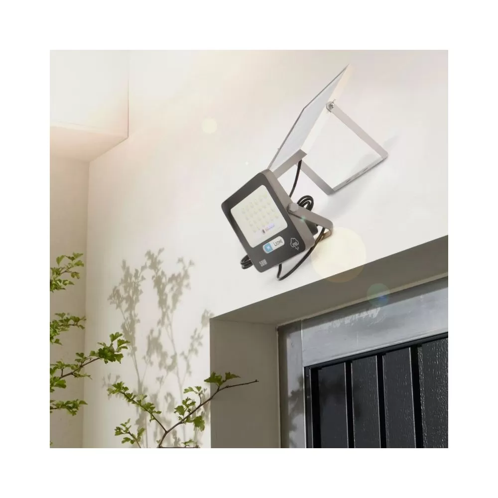 projecteur-led-solaire-50w-detecteur-mouvement-ip65-panneau-deporte