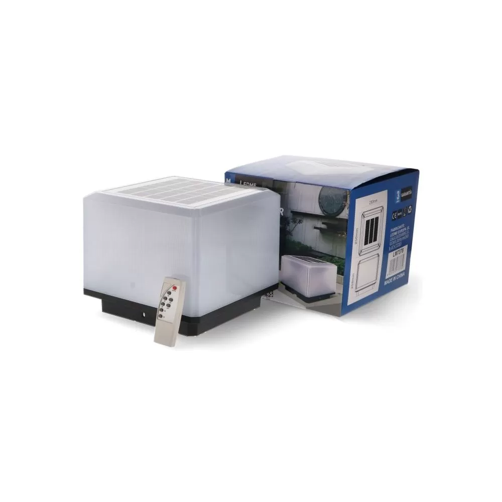 balise-plot-solaire-cube-led-cct-a-fixer-ou-a-poser