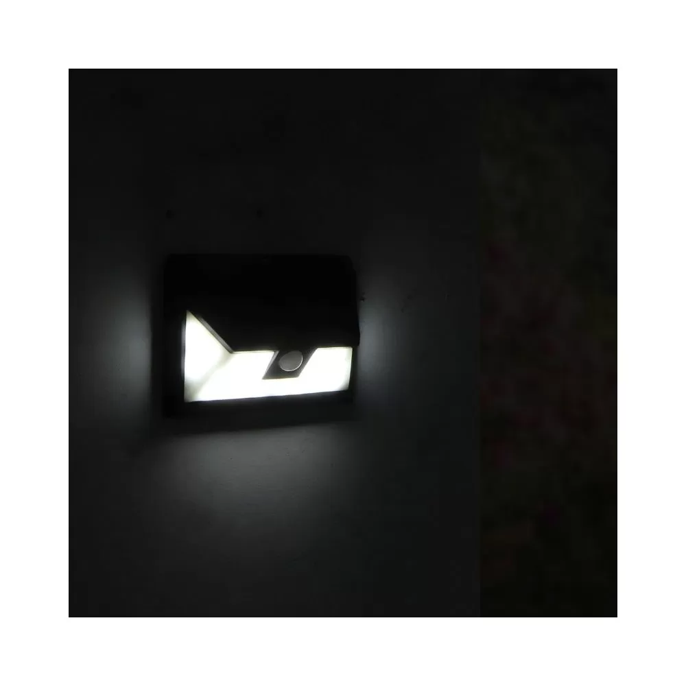 applique-led-solaire-detecteur-de-mouvement-6w-300lm