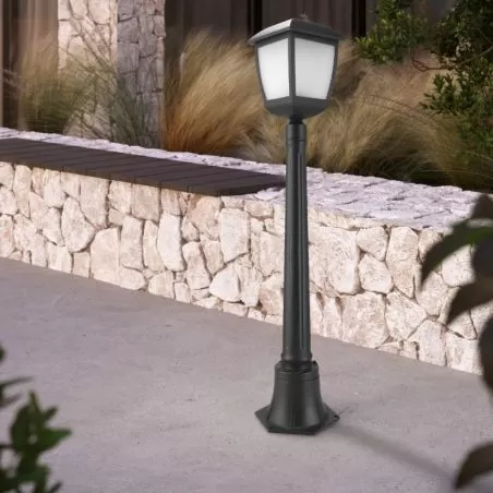 borne-potelet-exterieur-lanterne-100cm-noire-culot-e27