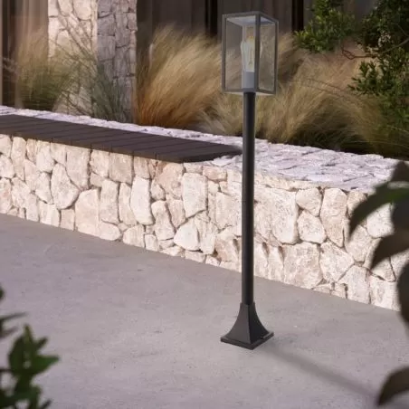 borne-potelet-exterieur-lanterne-100cm-noire-culot-e27