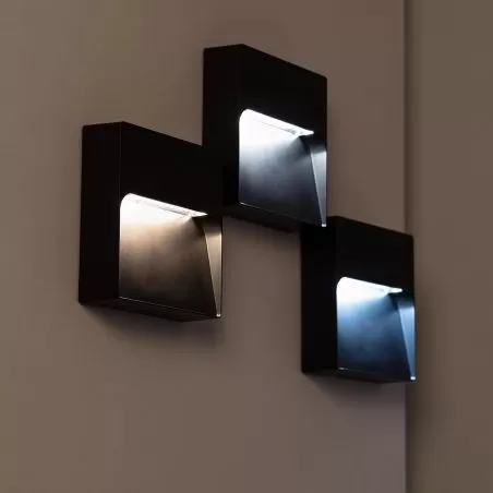 applique-balisage-exterieur-led-mural-carre-noir-500-lumens-etanche-ip65