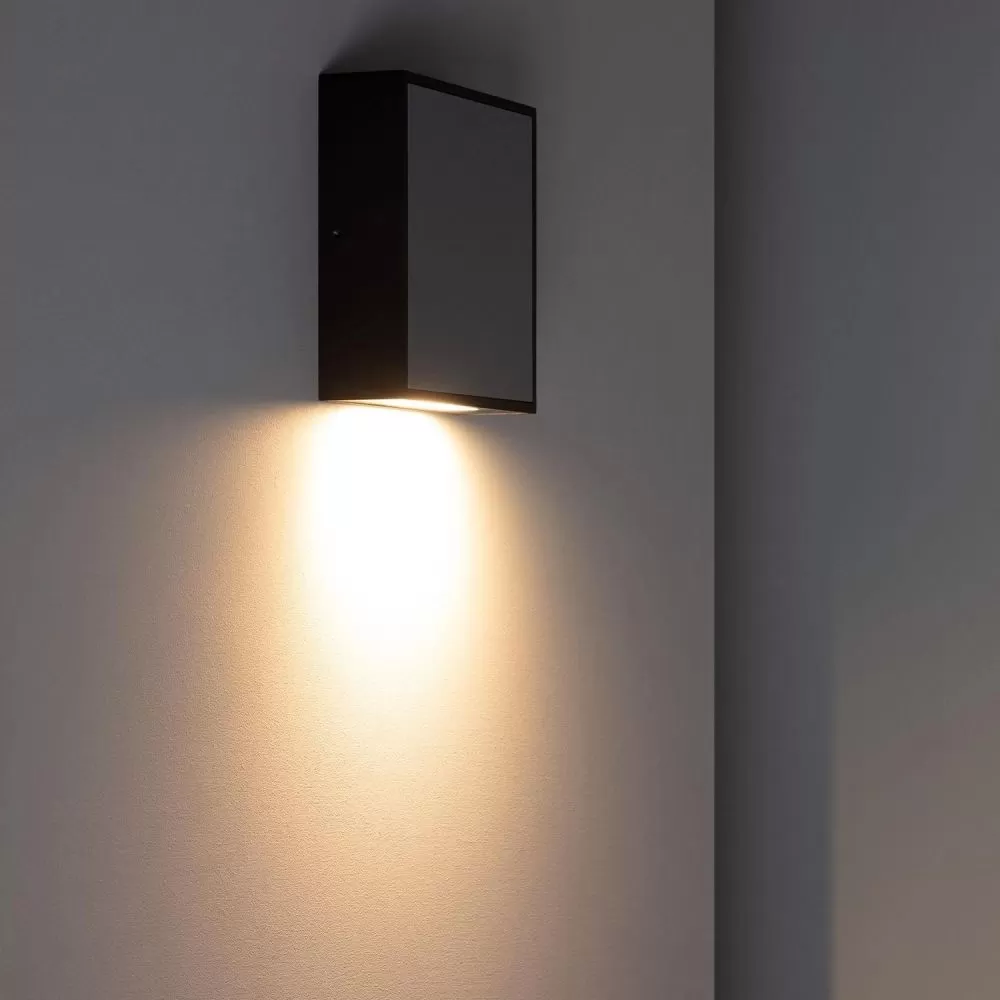 applique-exterieur-balisage-led-6w-600-lumens-3000k-carre-gris-mural-ip44
