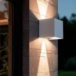 applique-exterieure-led-6w-cube-clapet-ajustable-blancgrisnoir